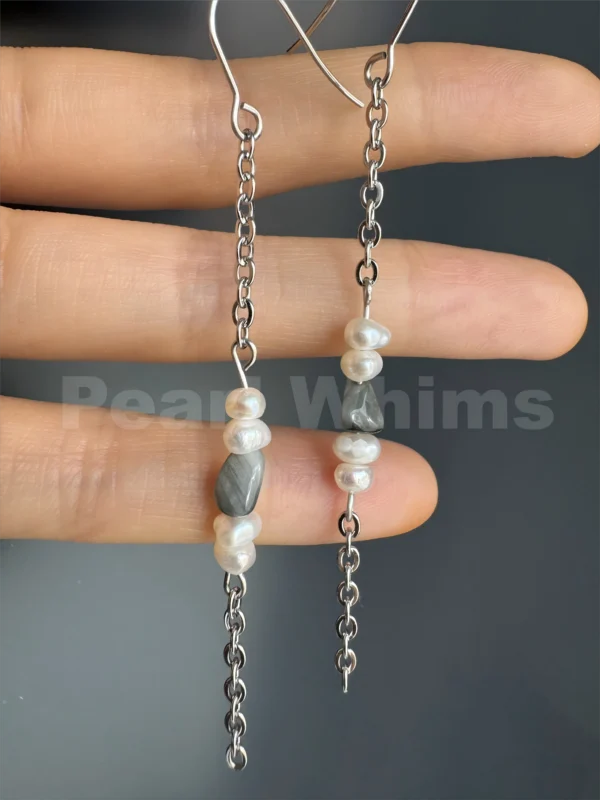Breeze-pearl-whims-designed-original-baroque-pearl-earrings-close look
